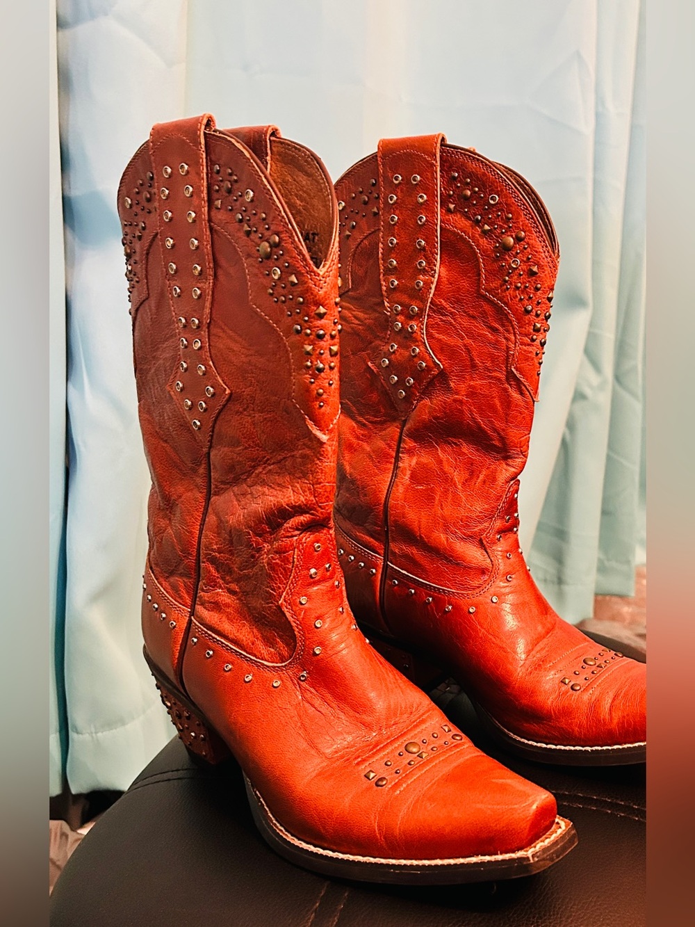 Women's Ariat Women’s Studded Leather Western Boot Size 6 VGC